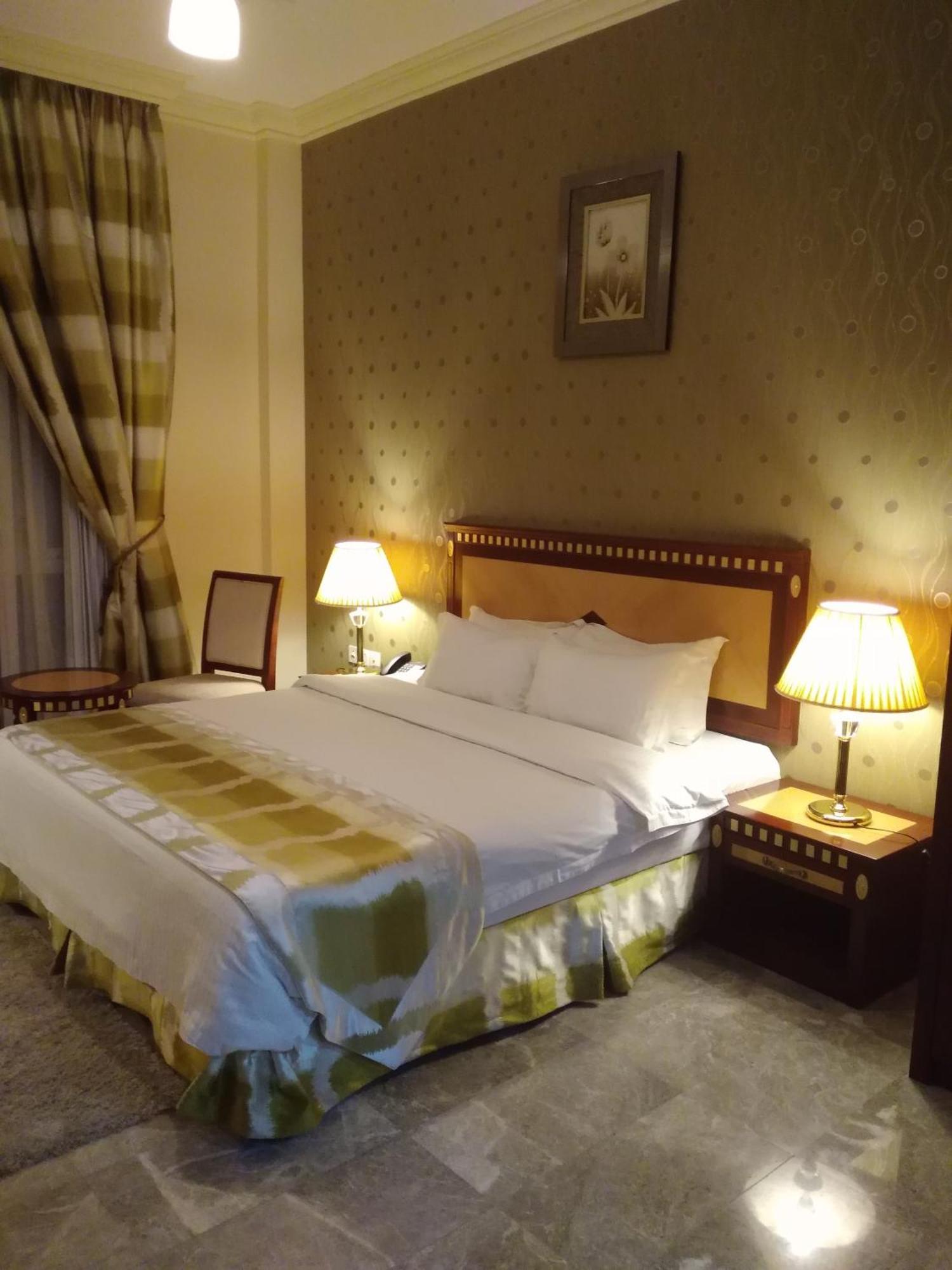 Pioneer Hotel Apartments Muscat Exterior photo
